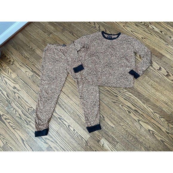 ROOM SERVICE Leopard Pajama Jogger Set - Size S - Picture 2 of 8